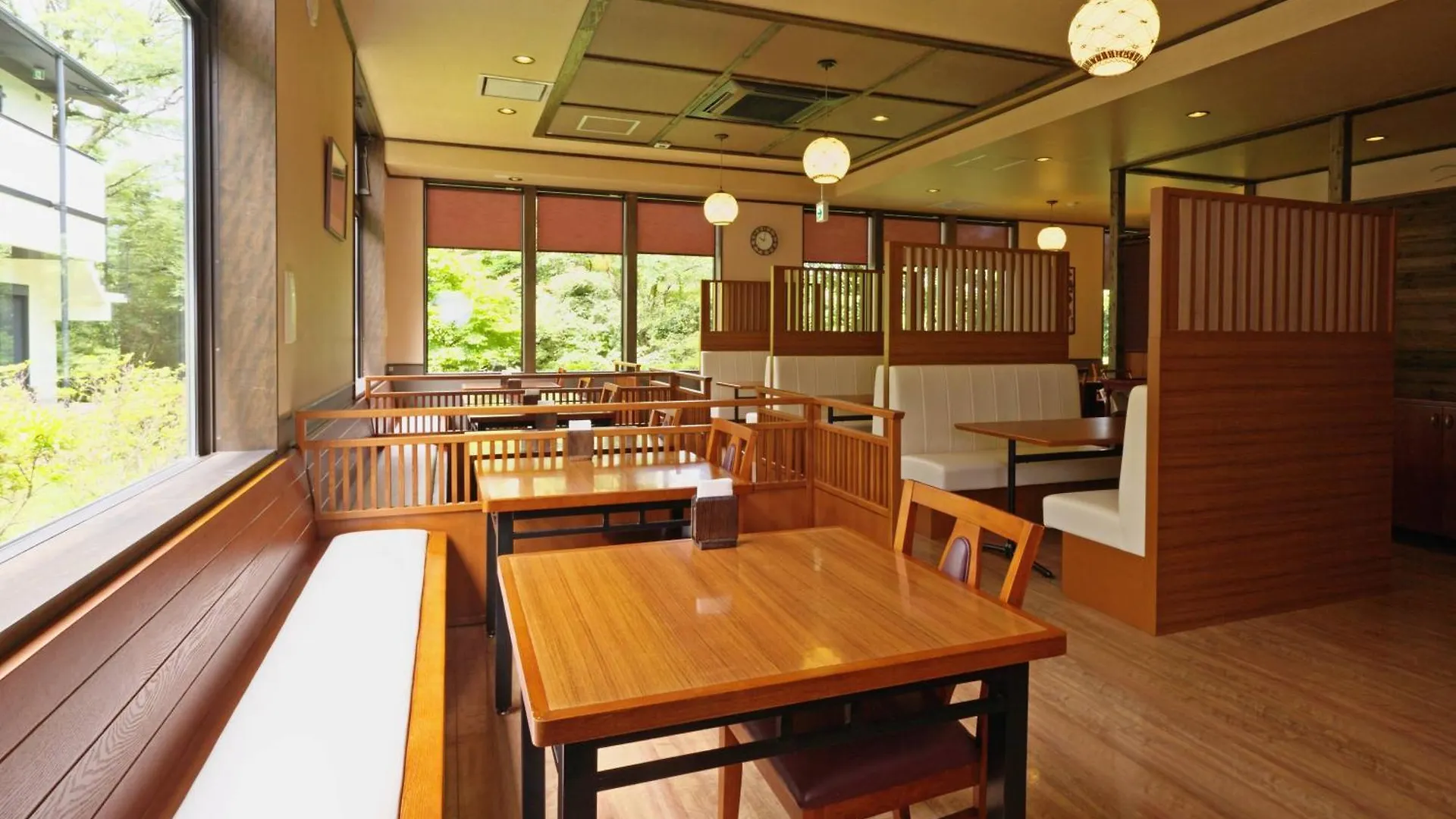 ホテル 箱根 仙石原 品の木 一の湯 4*, 箱根町